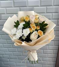 Букет цветочный вальс в Соль-Илецке Букет цветов из:  Розы и Хризантемы в Соль-Илецке