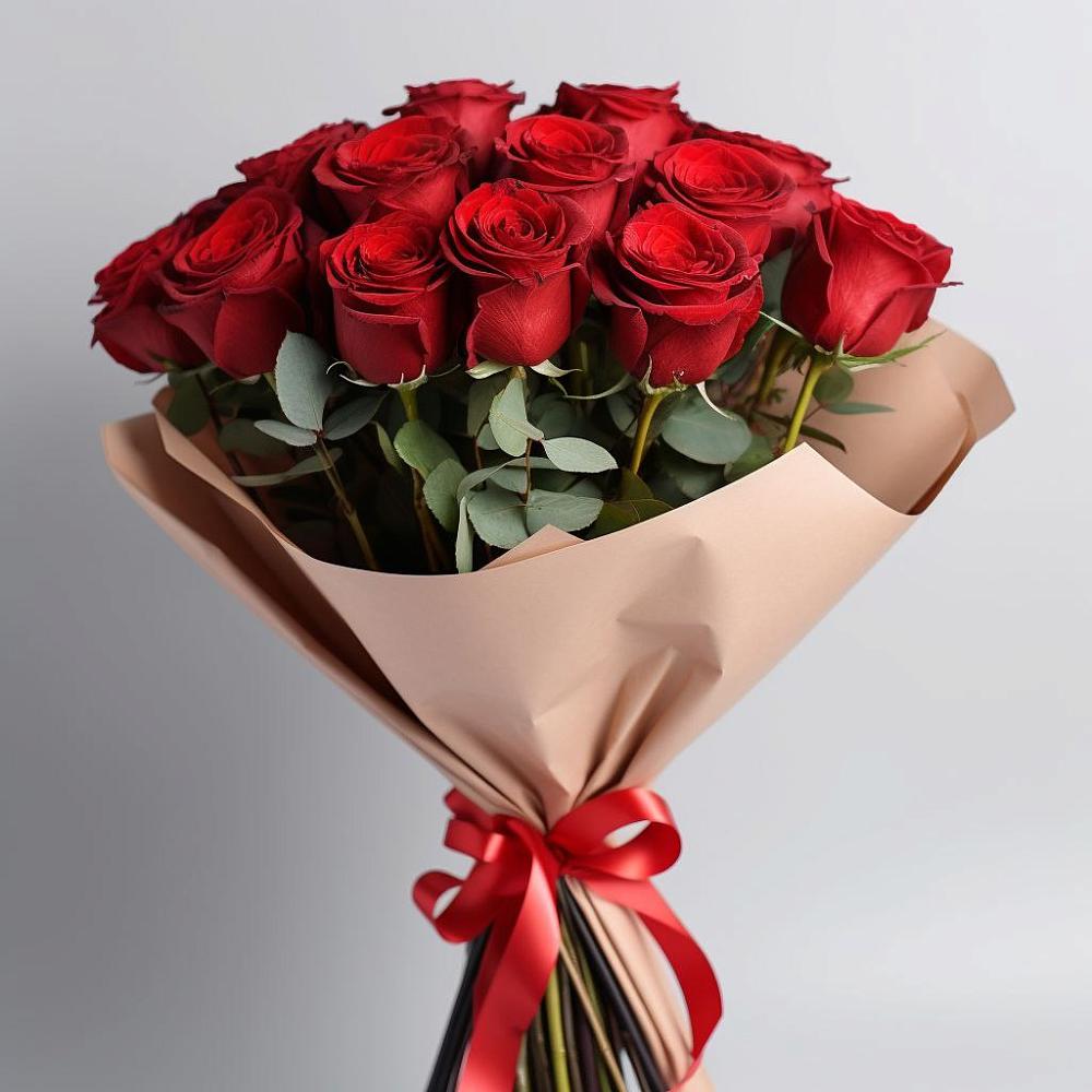 15 Красных роз Эдлесс Лав в Соль-Илецке Букет 15 Красных роз Эдлесс Лав в Соль-Илецке
