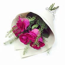 Букет цветов из:  Розы в Соль-Илецке