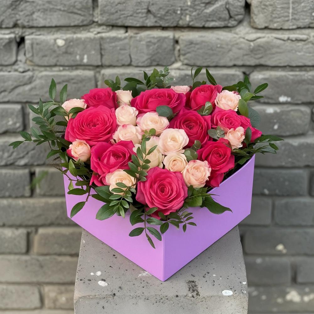 Композиция моя любовь в Соль-Илецке Цветочная композиция из Розы в коробке в Соль-Илецке