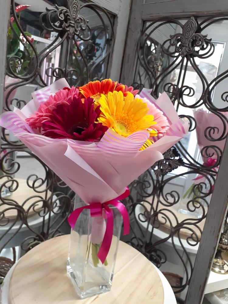 Букет цветов из: Герберы в Соль-Илецке