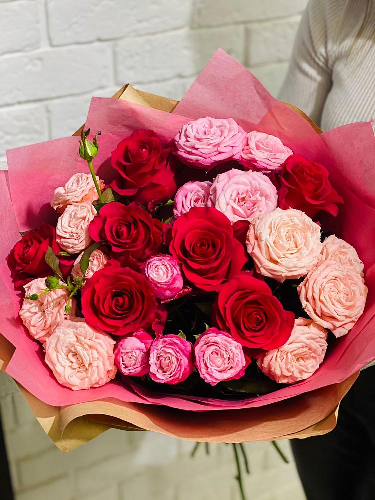 Букет цветов из: Розы в Соль-Илецке