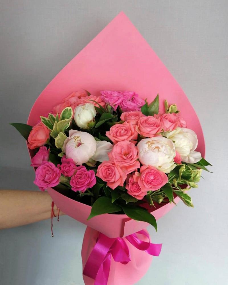 Букет цветов из: Розы в Соль-Илецке