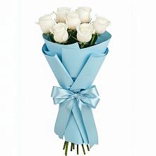 Букет 7 белых роз Проуд в Соль-Илецке