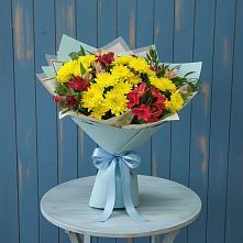 Букет цветов из:  Альстромерии и Хризантемы в Соль-Илецке